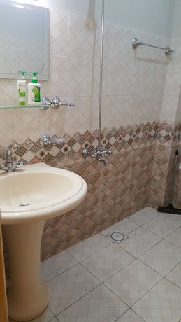 Imagen de la habitación del Hotel Shangrila sharda. Foto 12