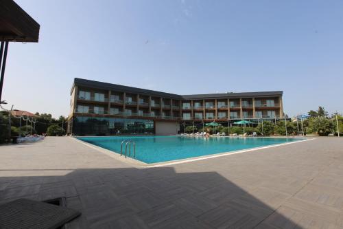 Imagen general del Hotel Shani Resort and Villas Mardakan. Foto 4