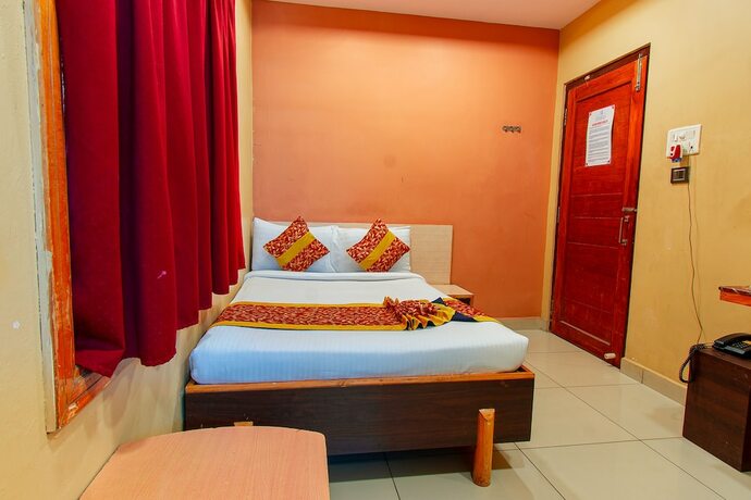 Imagen de la habitación del Hotel Shankar Bhavan. Foto 16