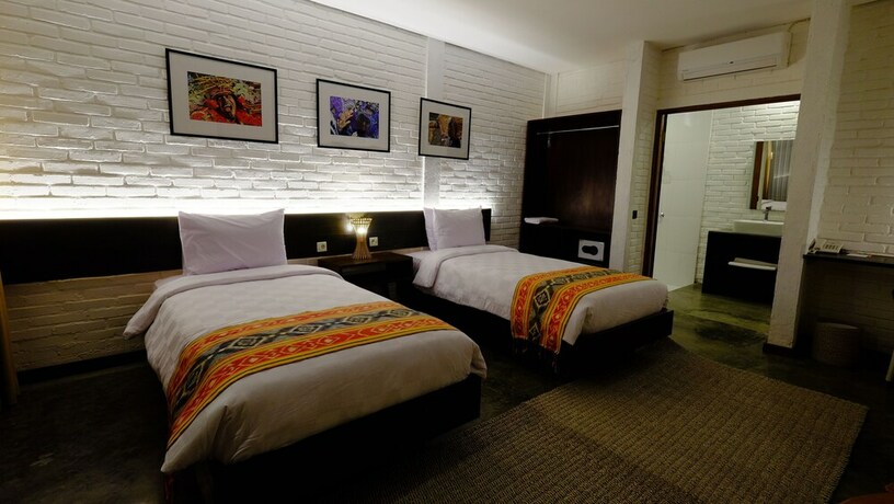 Imagen de la habitación del Hotel Shankara Borobudur. Foto 17