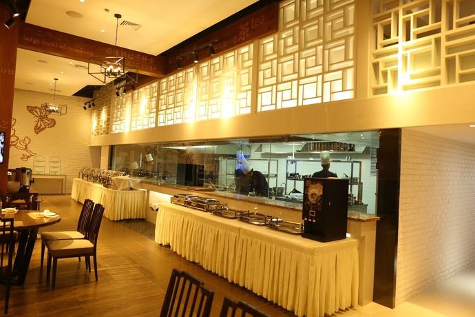 Imagen del bar/restaurante del Hotel Shanshui S. Foto 12