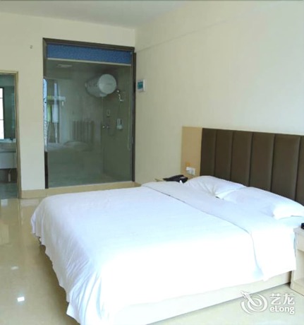 Imagen de la habitación del Hotel Shanshui Trends Hotel Bama Bipoyuan. Foto 15