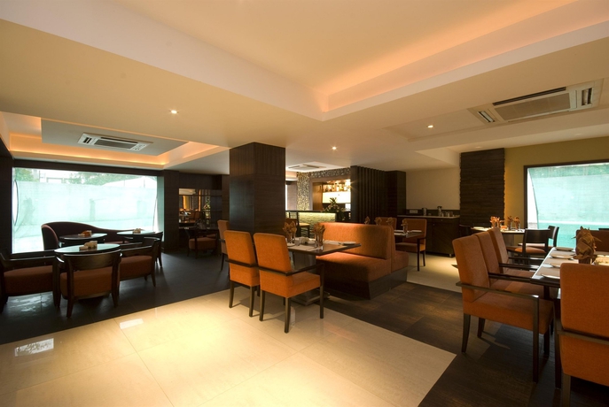 Imagen del bar/restaurante del Hotel Shantai. Foto 9