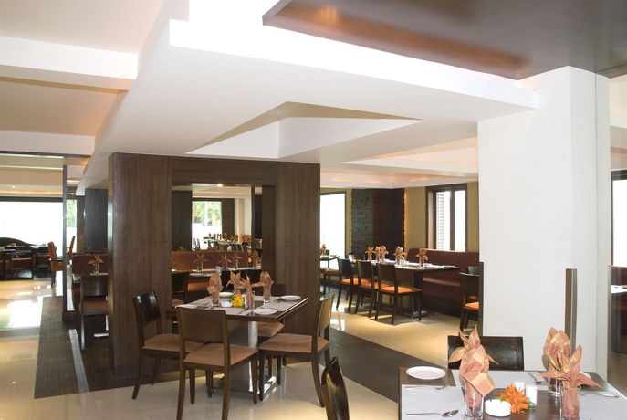 Imagen del bar/restaurante del Hotel Shantai. Foto 15