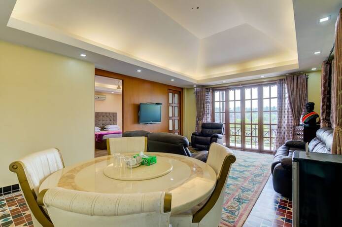 Imagen de la habitación del Hotel Shantai by the lake. Foto 17