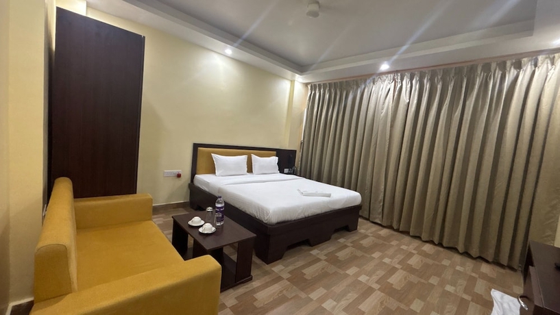 Imagen de la habitación del Hotel Shantam Regency. Foto 2