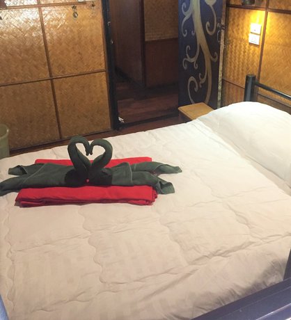 Imagen de la habitación del Hotel Shanti Lodge Bangkok. Foto 9