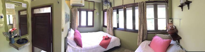 Imagen de la habitación del Hotel Shanti Lodge Bangkok. Foto 13