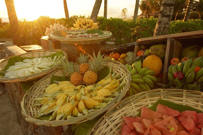 Imagen del bar/restaurante del Hotel Shanti Maurice Resort and Spa. Foto 5