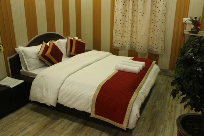 Imagen general del Hotel Shanti Mount Abu. Foto 5