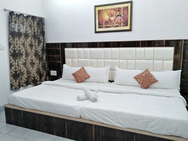 Imagen de la habitación del Hotel Shanti Mount Abu. Foto 25
