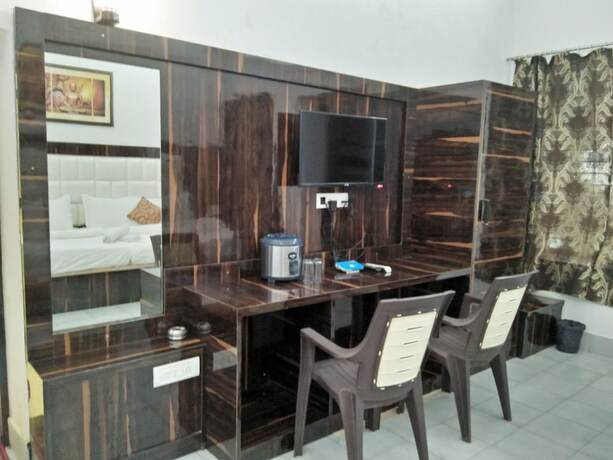 Imagen de la habitación del Hotel Shanti Mount Abu. Foto 26