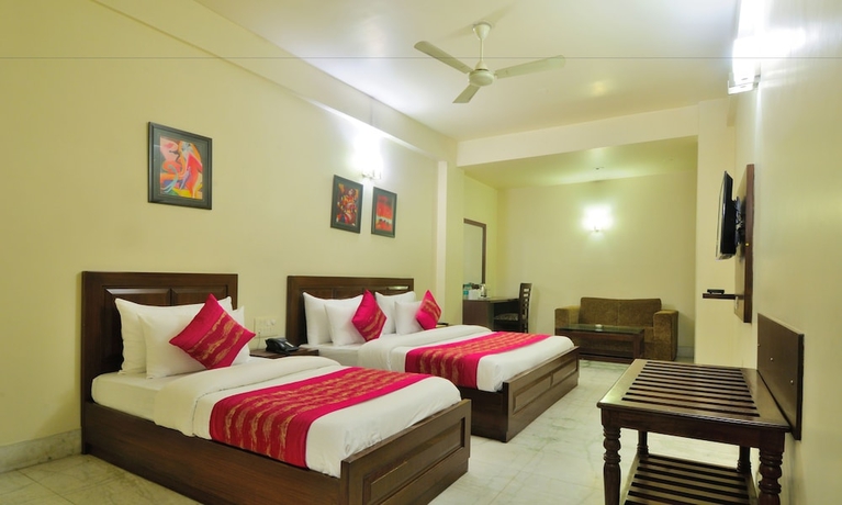Imagen de la habitación del Hotel Shanti Villa. Foto 4