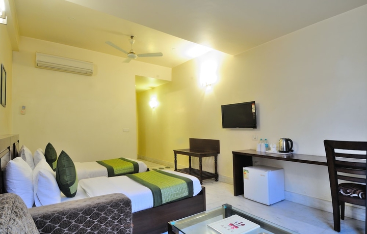 Imagen de la habitación del Hotel Shanti Villa. Foto 9