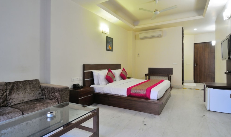 Imagen de la habitación del Hotel Shanti Villa. Foto 11
