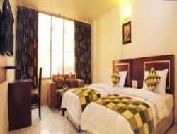 Imagen de la habitación del Hotel Shanti Villa. Foto 4