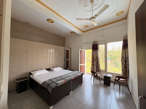 Imagen de la habitación del Hotel ShantiKunj Homestay Nearby Morni Hills Waterfall. Foto 10