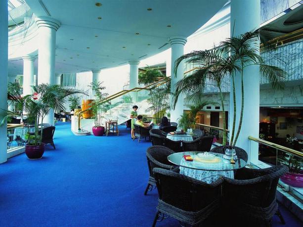 Imagen del bar/restaurante del Hotel Shantou Golden Gulf Hotel. Foto 11