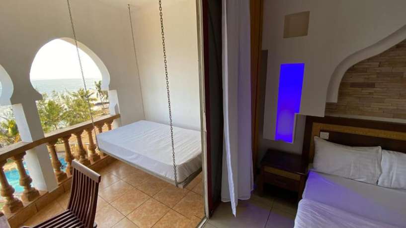 Imagen de la habitación del Hotel Shanzu Beachfront Suites, MOMBASA. Foto 18