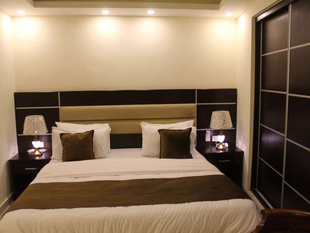 Imagen de la habitación del Hotel Shaqilath. Foto 10