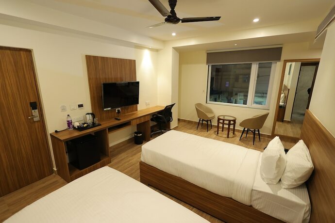 Imagen de la habitación del Hotel Sharda Residency, Patna. Foto 19