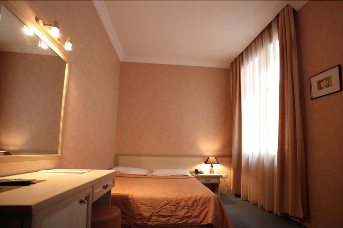 Imagen de la habitación del Hotel Sharden. Foto 9