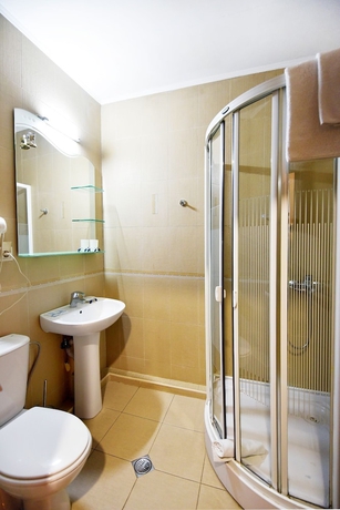 Imagen de la habitación del Hotel Sharden. Foto 10