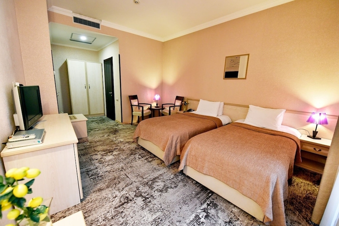 Imagen de la habitación del Hotel Sharden. Foto 15