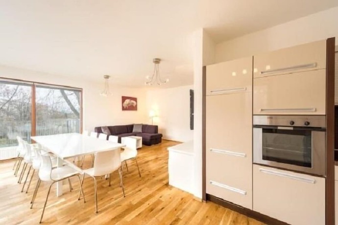 Imagen de la habitación del Hotel Sharingham. Foto 6