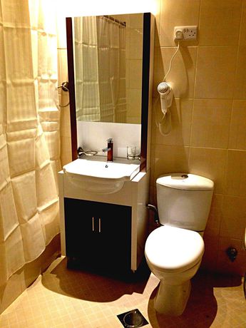 Imagen de la habitación del Hotel Sharjah International Airport. Foto 9