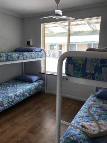 Imagen de la habitación del Hotel Shark Bay Seafront Apartments. Foto 5