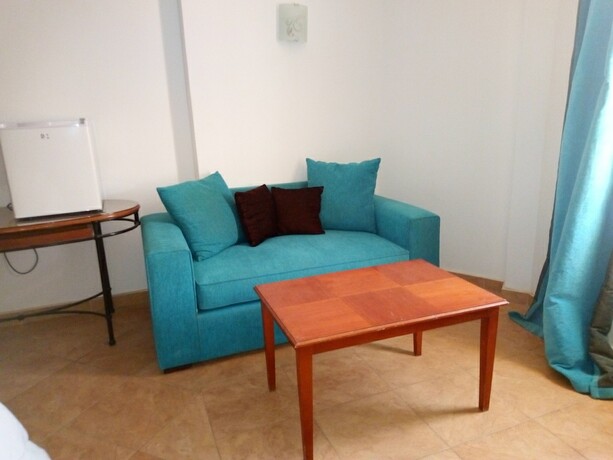 Imagen general del Hotel Shark paradise-Adults Only. Foto 7