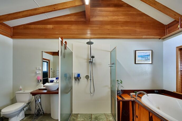 Imagen general del Hotel Sharlynn by the River. Foto 10