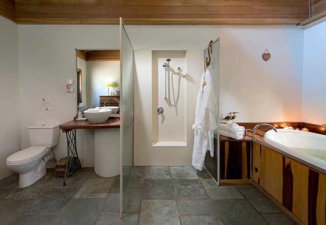 Imagen general del Hotel Sharlynn by the River. Foto 18