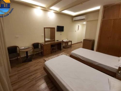 Imagen de la habitación del Hotel Sharm Club. Foto 19