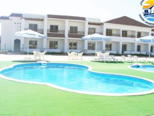 Imagen general del Hotel Sharm Club. Foto 14
