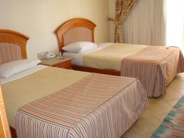Imagen general del Hotel Sharm Grand Plaza Resort. Foto 1