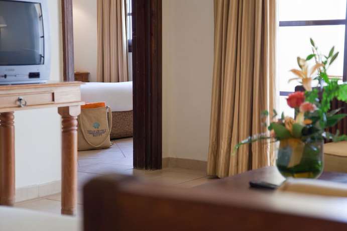 Imagen de la habitación del Hotel Sharm Plaza, Sharm el Sheikh. Foto 3