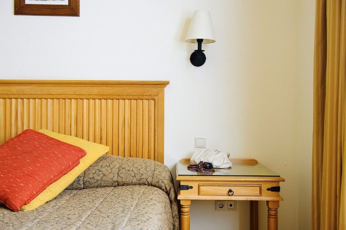 Imagen de la habitación del Hotel Sharm Resort. Foto 9
