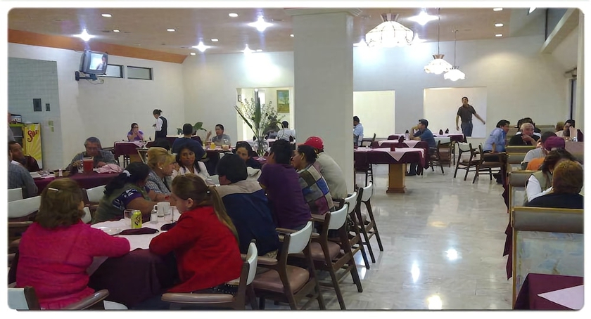 Imagen del bar/restaurante del Hotel Sharon Business Class. Foto 3