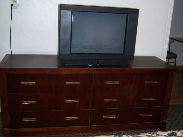 Imagen de la habitación del Hotel Shasta Dam Motel. Foto 16