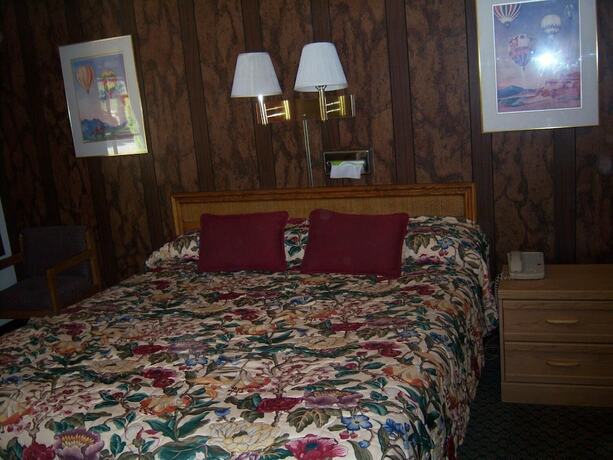 Imagen general del Hotel Shasta Dam Motel. Foto 11