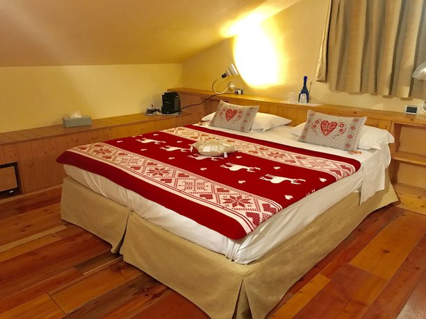 Imagen de la habitación del Hotel Shatush. Foto 3