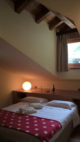 Imagen de la habitación del Hotel Shatush. Foto 7