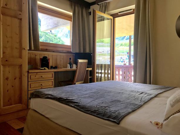 Imagen de la habitación del Hotel Shatush. Foto 17