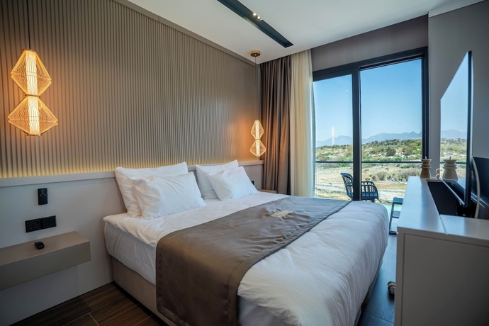 Imagen de la habitación del Hotel Shayna Beach Club. Foto 6
