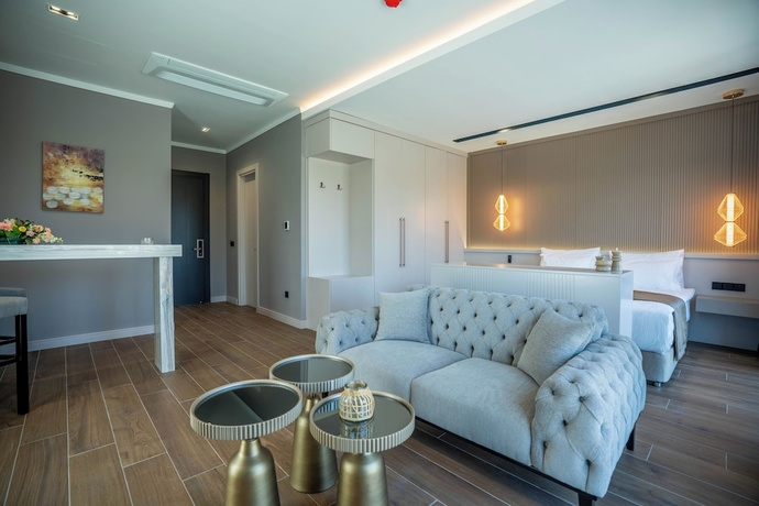 Imagen de la habitación del Hotel Shayna Beach Club. Foto 13