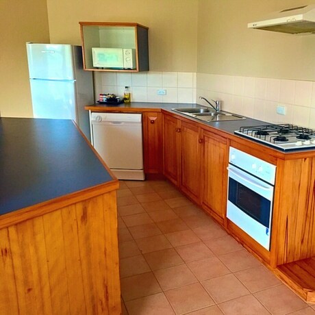 Imagen de la habitación del Hotel Shearwater Scenic Villas. Foto 5