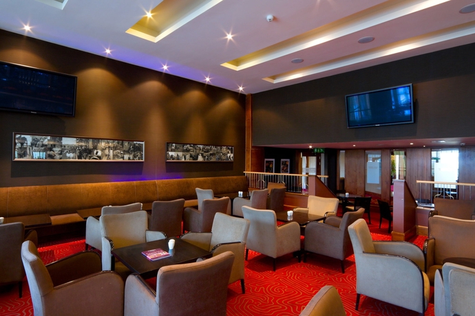 Imagen de los interiores del Hotel Shearwater and Spa. Foto 7