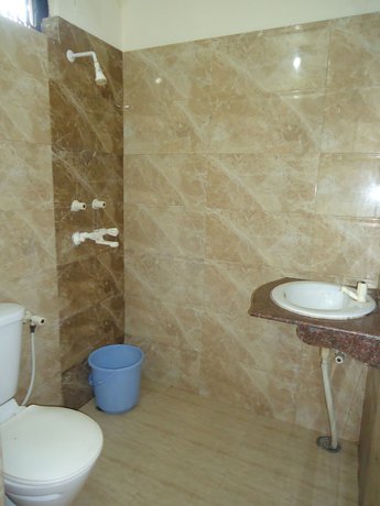 Imagen de la habitación del Hotel Sheela. Foto 11